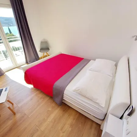 Mario Apartman *