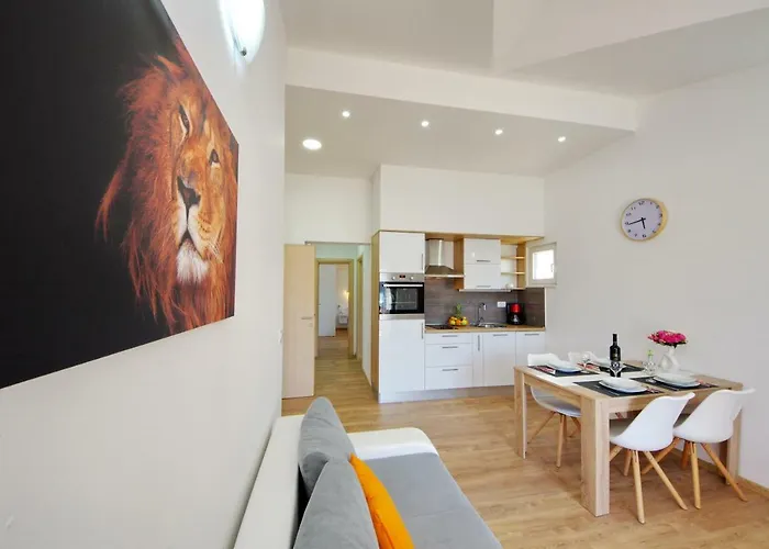 Mario Apartman *