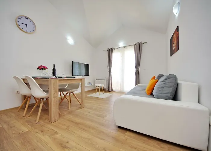 Mario Apartman *